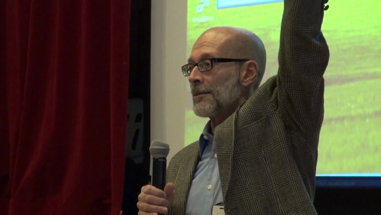 Intervention de M. Villanueva pendant Osons l'Opéra à Saint-Domingue