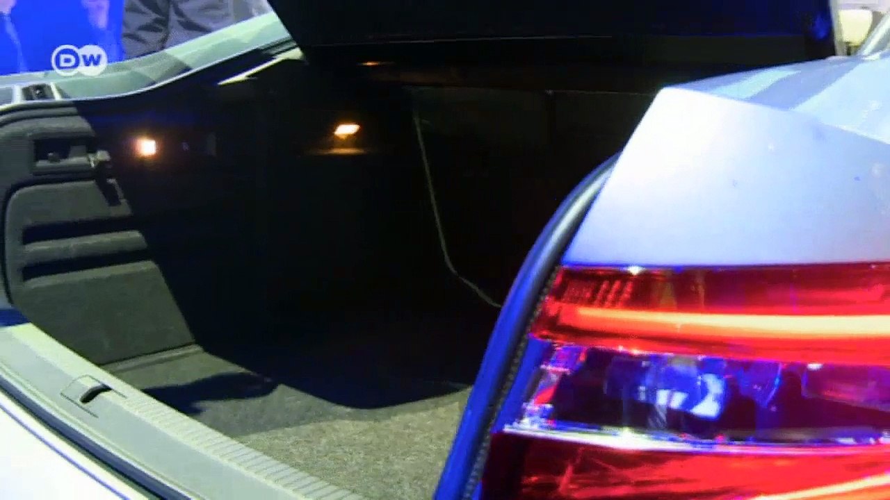 Im Blick: Skoda Superb Limousine Weltpremiere | Motor mobil