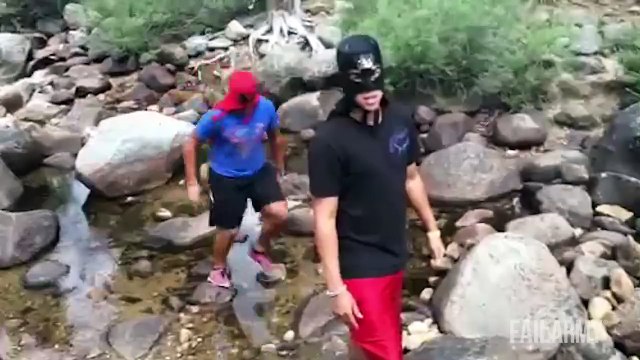 Reminds me of Spiderman 3