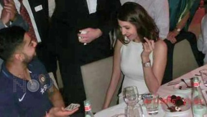 Anushka Sharma & Virat Kohlis Romantic Dinner 2015