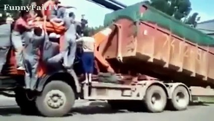 Funny Fails Funny Clips Funny Videos Funny Vines Funny Prank