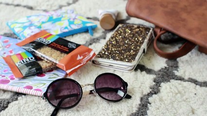 What's in my Bag - Travel Edition! | MAIEDAE