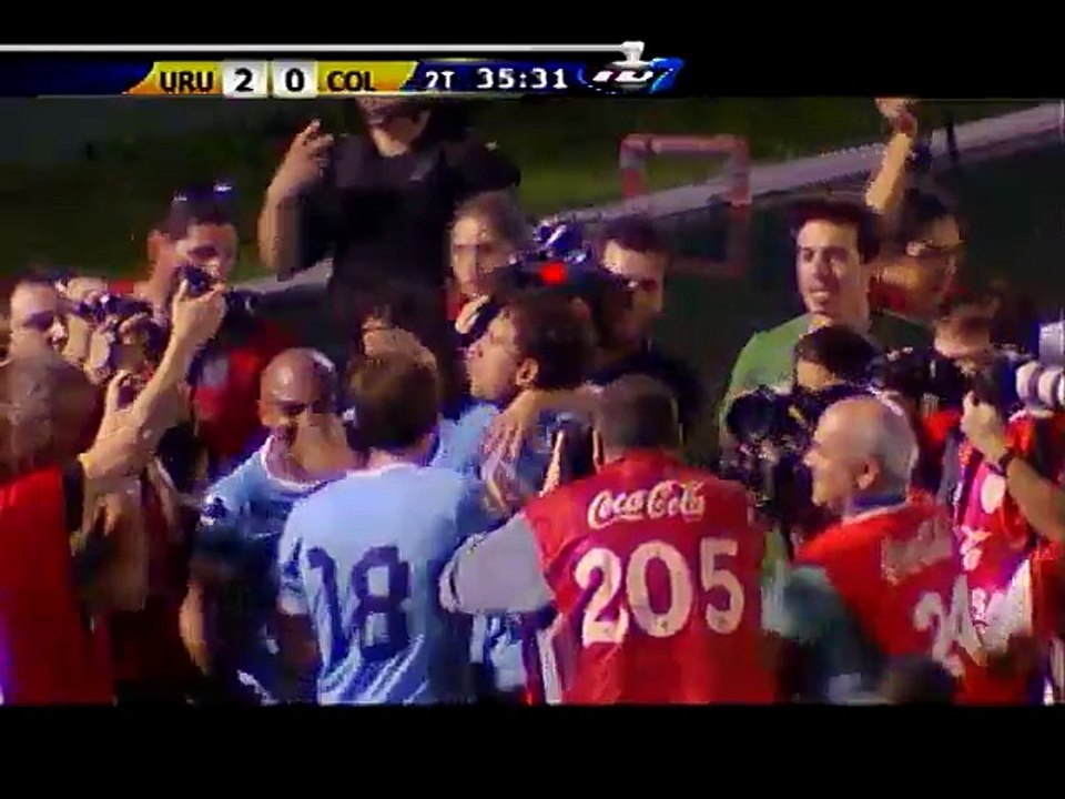 Uruguay 2 - Colombia 0