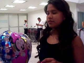Karla Herrarte en el Aeropuerto video 3