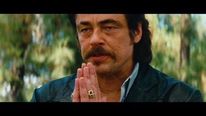 Bande-annonce : Savages - Extrait (7) VF