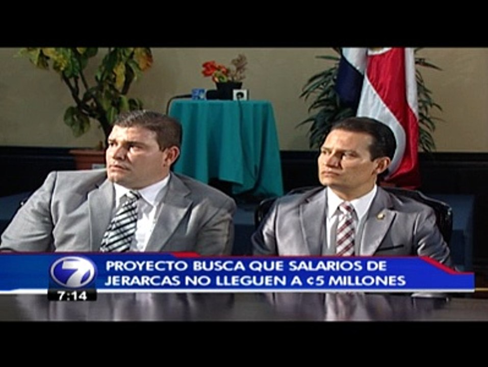 Proyecto de ley busca que los salarios de los altos jerarcas del Estado no alcancen los ₡5 millones