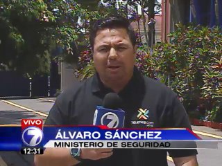 Guardacostas detienen lancha con cuatro colombianos y 100 kilos de droga