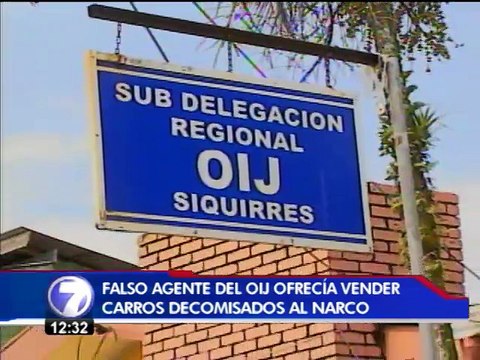 Detienen hombre que fingía ser fiscal para vender carros supuestamente decomisados al narco
