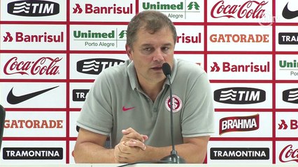 Aguirre pede regularidade, tranquilidade e positividade no Inter