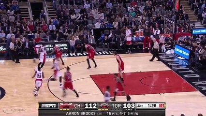 Joakim Noah piège DeMar DeRozan...