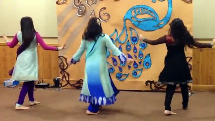 Beautiful Desi Girls Awesome Dance - Men To Lut Gaiya