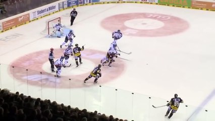 Helped out a friend -  Incident at hockey