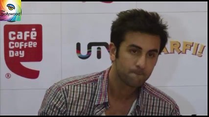 Ranbir Kapoor SNUBS reporter when asked about girlfriends - The Bollywood
