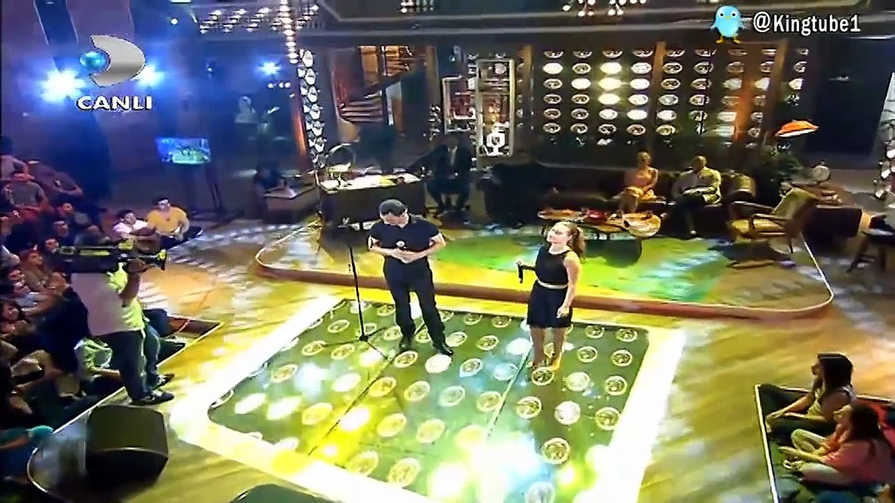 Rafet El Roman Feat. Ezo Kalbine Sürgün Düet (Beyaz Show)