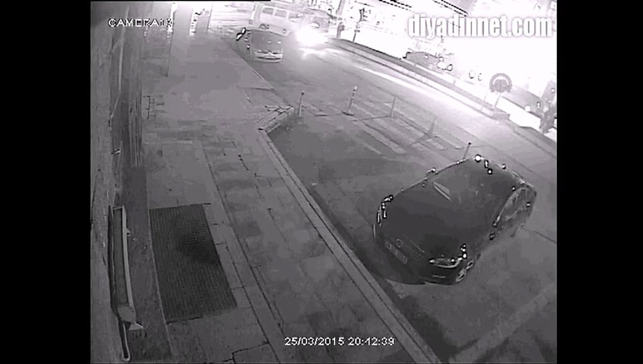 Erzurum halk otobüsü üniversite öğrencisine çarptı MOBESE