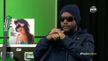 Lino : "J'apprends Bob Marley à la guitare"