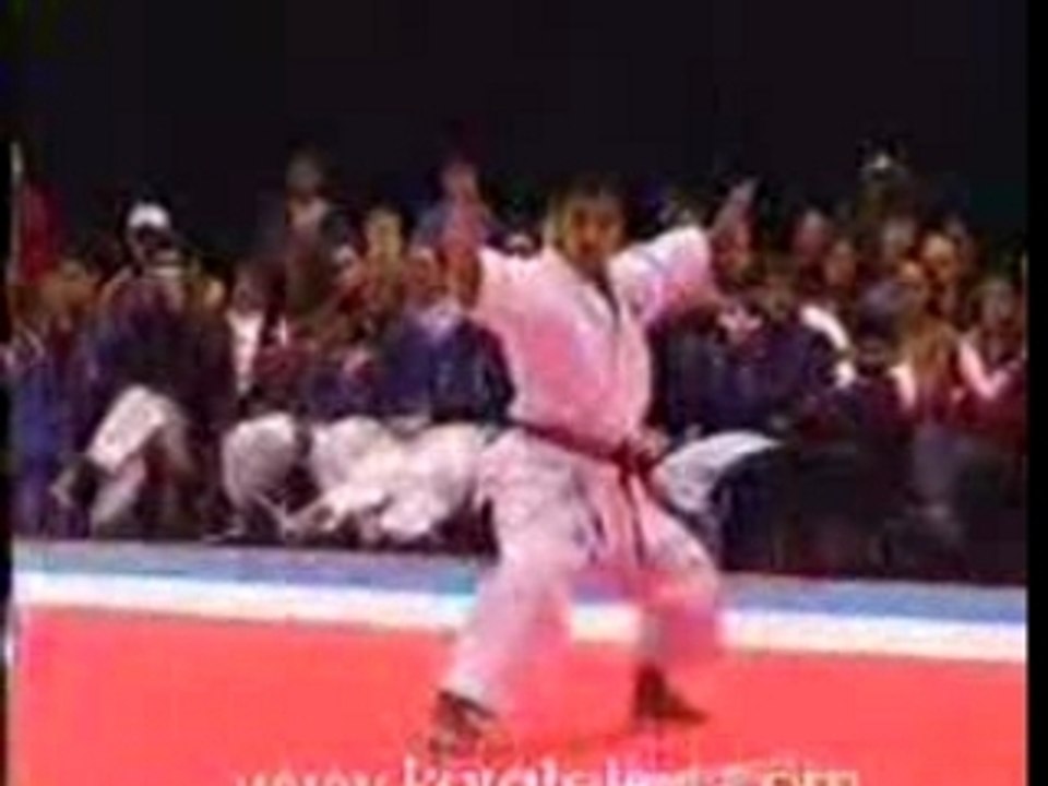 Unsu Shotokan Akio Tamashiro Peru