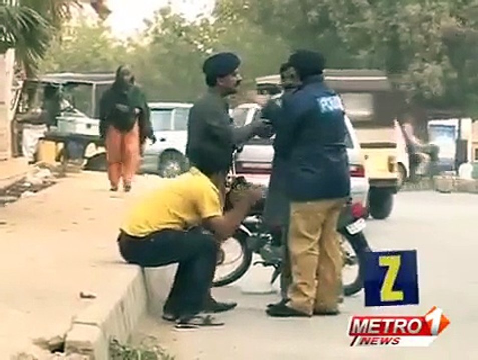 Pakistani Police With Chor Very Funny Videos