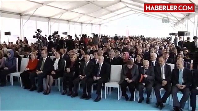 Bereket Ormanı Nda Fidan Dikim Töreni - Ayşenur İslam