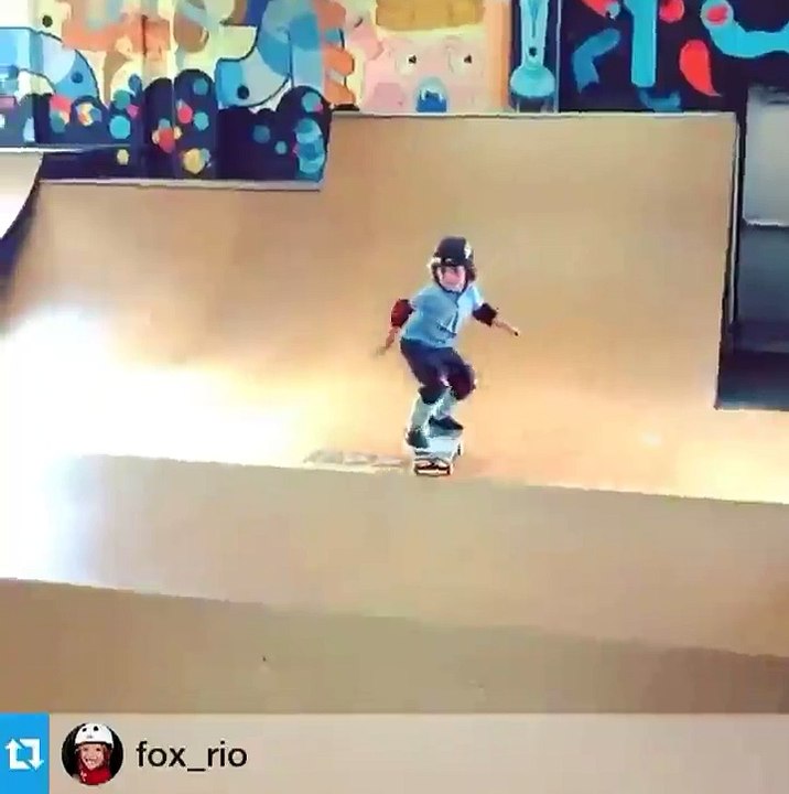 Petit pro du skateboard