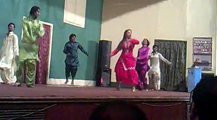 Nida Chaudhray Hot & Awsome Dance HD