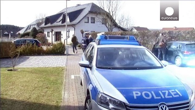 Investigators probe Germanwings co-pilot Andreas Lubitz's background