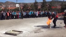 Yozgat Yangın Söndürme Tatbikatında 5 Öğrenci Hastanelik Oldu