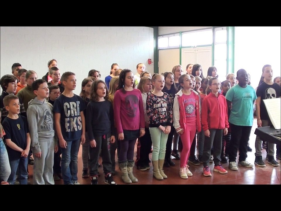 Ecole en choeur - Académie Clermont-Ferrand- Ecole les Aures Saint Germain des Fossés