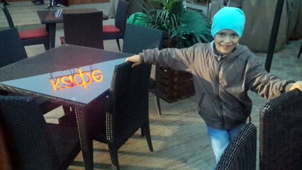 Посмотрите, прикольный танец под НАТАЛИ....