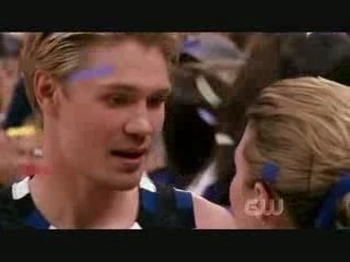 kiss peyton lucas