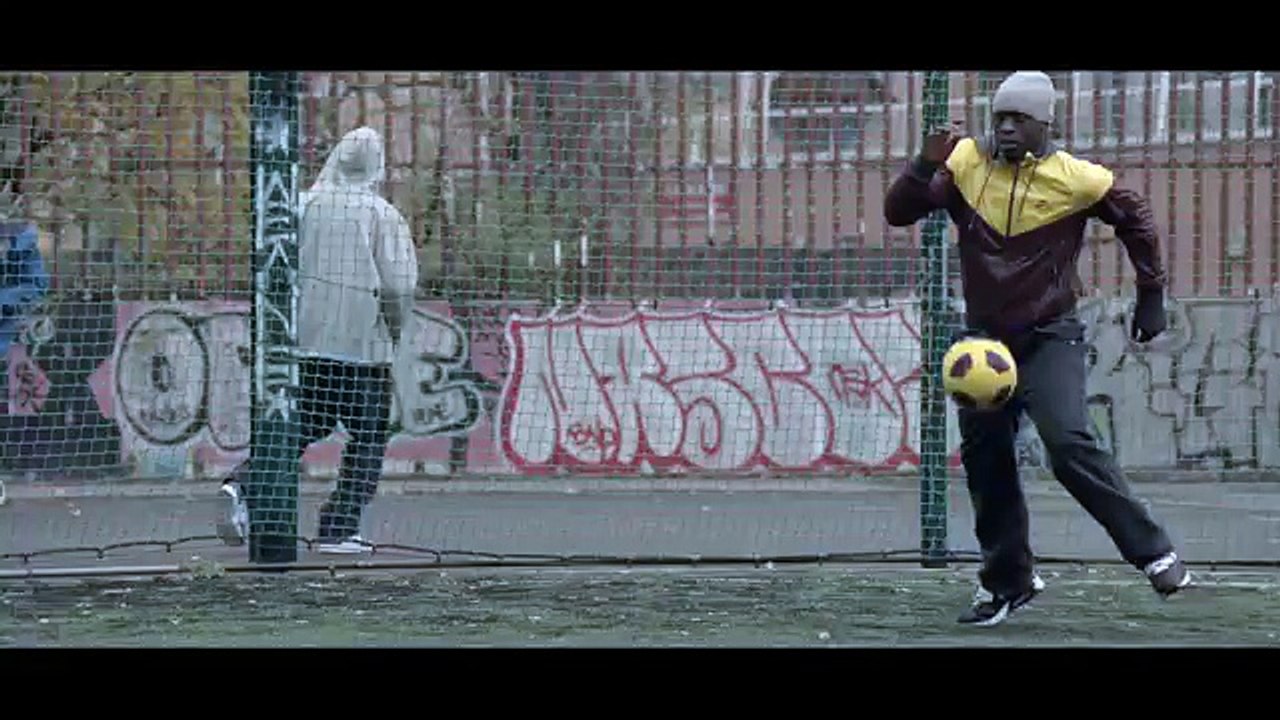 Les meilleures pubs Nike - Vive le football libre - 2011