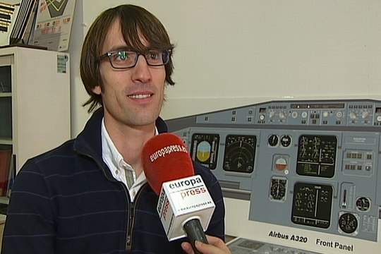 Piloto explica que realizan pruebas con psicólogos