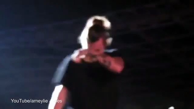 Harry Styles CRIES on stage after Zayn leaves One Direction