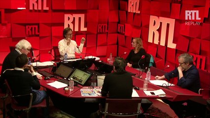 Download Video: Stéphane Bern reçoit Sandrine Bonnaire dans A La Bonne Heure du 26 03 15 Part 2