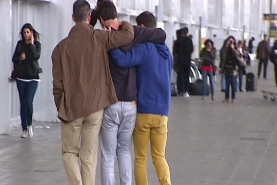 Psicólogos ven traumática la noticia del copiloto