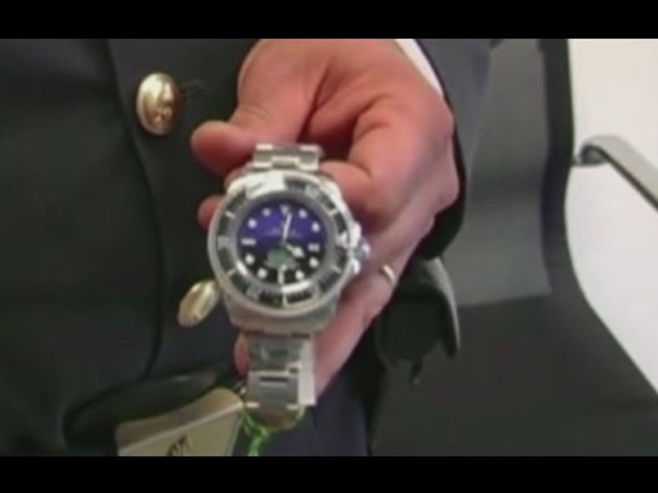 Napoli - Camicie, borse e orologi falsi maxi sequestro nel Napoletano -1- (26.03.15)