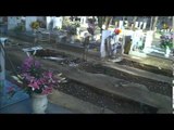 Aversa (CE) - Cimitero, fossi d'inumazione inagibili (21.03.15)