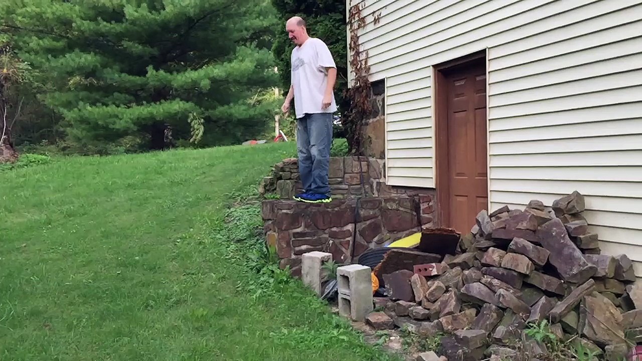 slow mo jump (hulk)