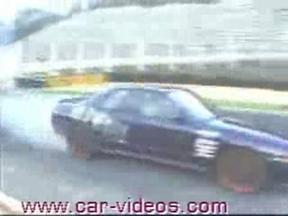 Nissan Skyline GTR R32 Vs Nissan 300ZX