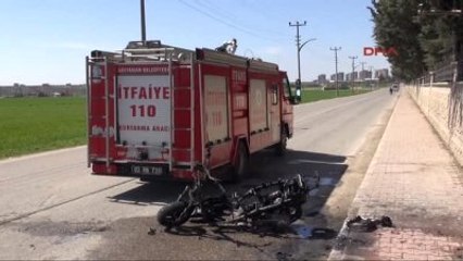 Seyir Halindeyken Yanan Motosiklet Demir Yığınına Döndü