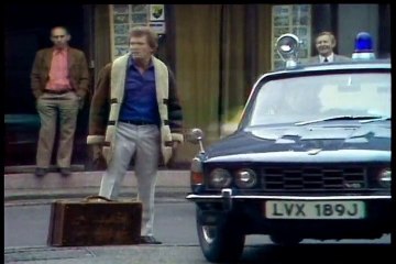 Thick As Thieves. Good Conduct. Series 1 Episode 3