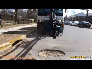 Türkiye'de Olsa Büyük Bir İzleyici Kitlesine Ulaşacak Asfalt Yama Makinesi