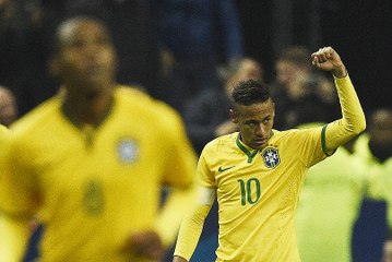 Brasil vence França de virada e quebra tabu no Stade de France