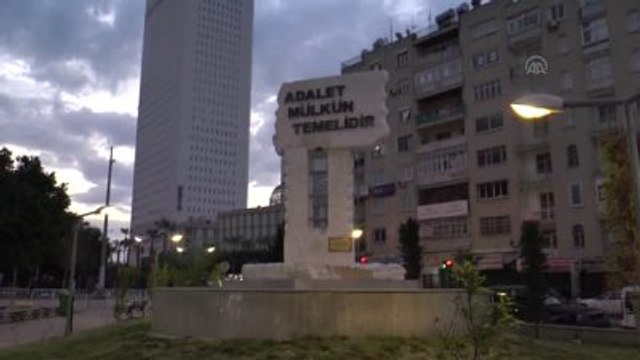 Büyükşehir Belediyesi'nde İhaleye Fesat Karıştırma İddiasıyla 15 Kişi Tutuklandı