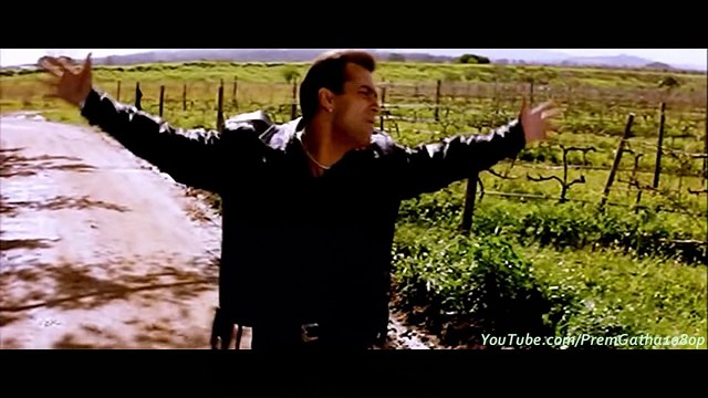 Aate Jaate Jo Milta Hai