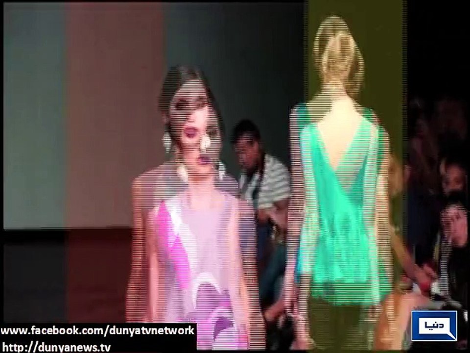 Dunya News-Flares & florals in the 4th day at Fashion Week