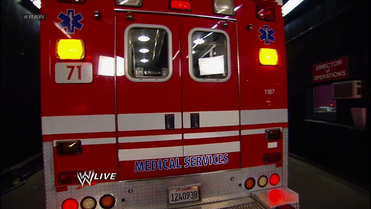 ---Raw- John Cena saves Eve