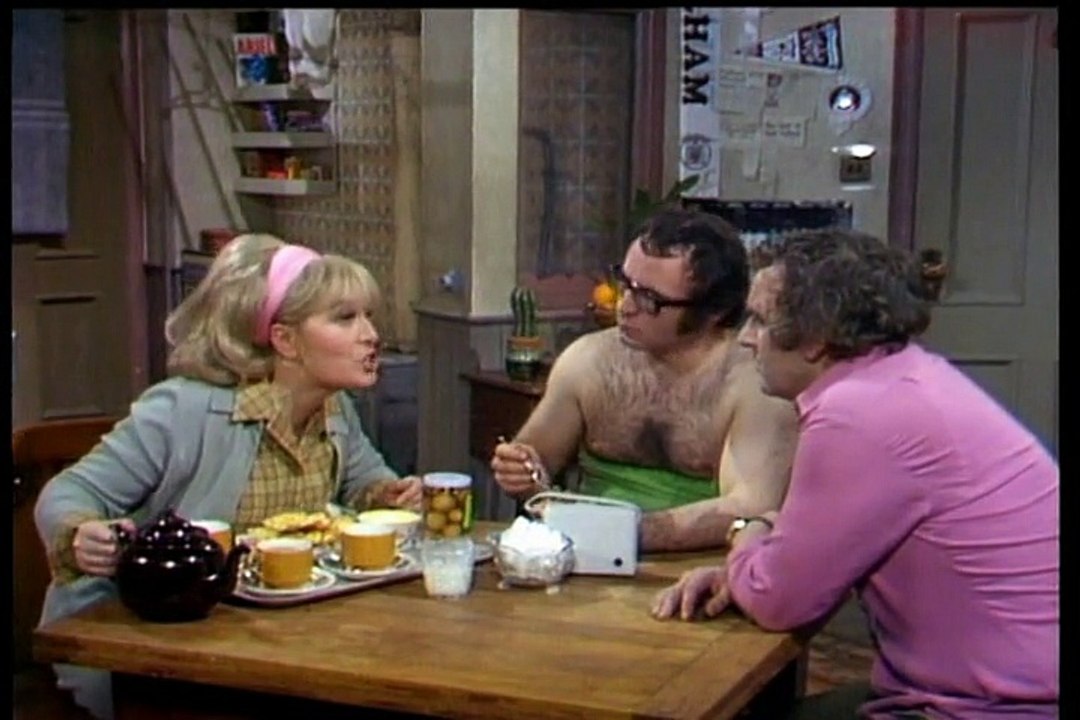 Thick As Thieves. Holy Deadlock. Series 1 Episode 8