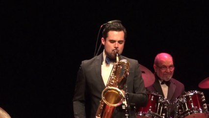 Saxophonist solo on fire alarm is pure genius!