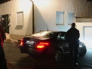 Crash de l'Airbus A320 : perquisitions aux deux domiciles du copilote